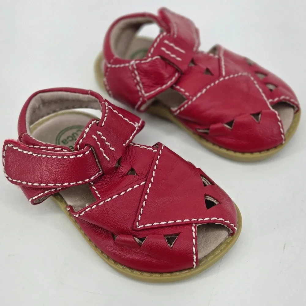 Livie & Luca Red Leather Triangle Cutout Closed Toe Fisherman Sandals Toddler 4